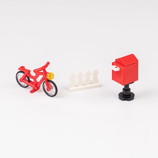 Велосипед и почтовый ящик