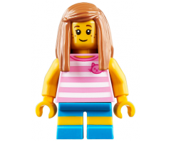 Hiker, Girl Child, Pink Kitty Shirt, Medium Nougat Long Straight Hair with Side Part