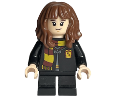 Hermione Granger, Hogwarts Robe Clasped with Gryffindor Shield, Black Short Legs