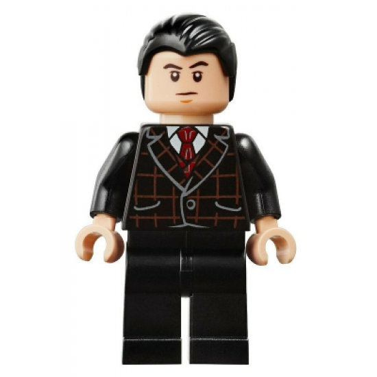 Bruce Wayne - Black Suit
