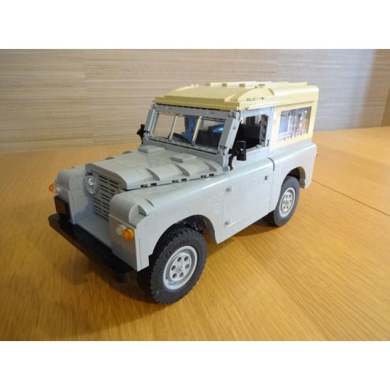 Land Rover Series IIA - Hard Top Version