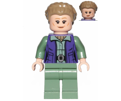 General Leia (Dark Tan Turtleneck, Detailed Vest)