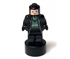 Slytherin Student Statuette / Trophy #3, Light Nougat Face