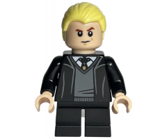 Draco Malfoy, Hogwarts Robe