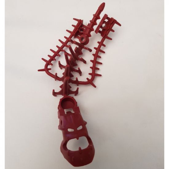 Bionicle Piraka Spine Flexible with Mask and Arm Covers, Hakann