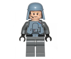 General Maximillian Veers
