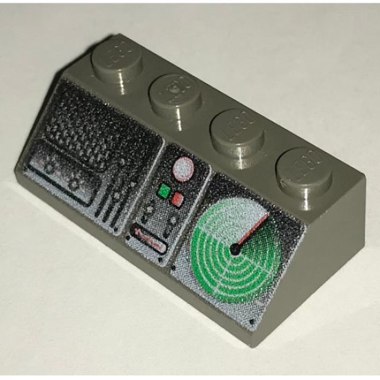 Slope 45 2 x 4 with Radio/Radar Console Pattern