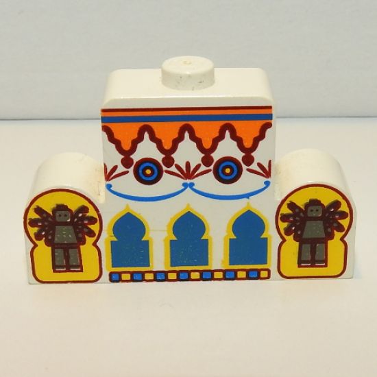 Brick, Modified 1 x 4 x 2 Center Stud Top with Orient Arches, Minifigures Pattern