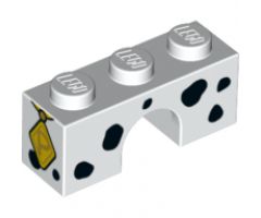 Arch 1 x 3 with Black Dalmatian Spots and Gold Diamond Tag with 'P' Pattern