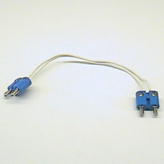 Electric, Wire 12V / 4.5V with two Blue 2-prong connectors, 11 Studs Long