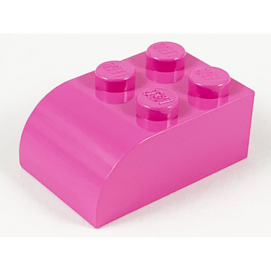 Slope, Curved 3 x 2 x 1 with Four Studs