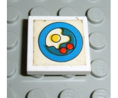 Tile 2 x 2 with Blue Circle Plate, Fried Egg, 2 Red Spots Pattern (Sticker) - Sets 1561-2 / 263-1
