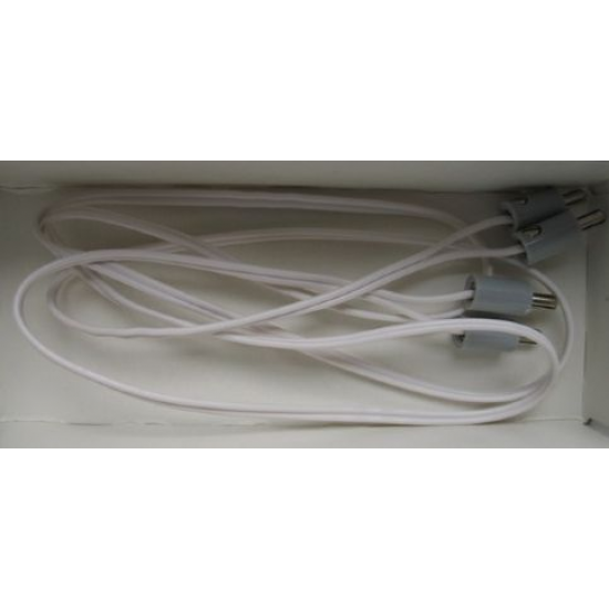 Electric, Wire 4.5V with four Light Gray 1-prong Connectors with Cross-Cut Pin, 96 Studs Long