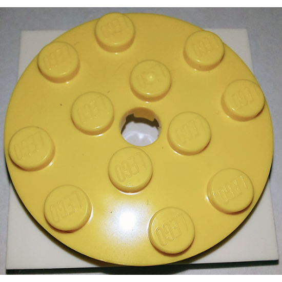 Turntable 4 x 4 x 2/3 Top with White Square Base, Free-Spinning (60474 / 61485)