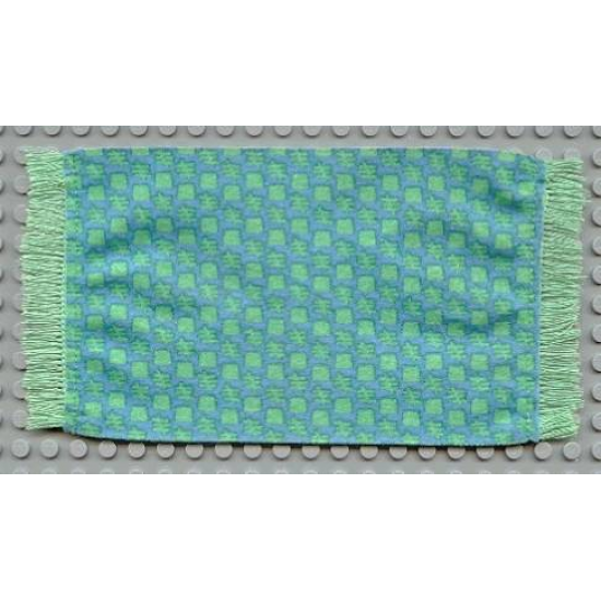 Scala Cloth Rug with Green Squares Pattern