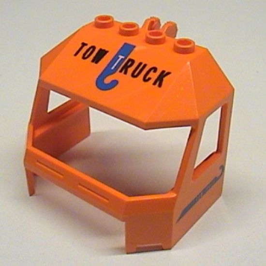 Windscreen 4 x 6 x 4 Cab with Hinge and 1 x 4 Bottom Cutout and 'TOW TRUCK' with Tow Hook Pattern