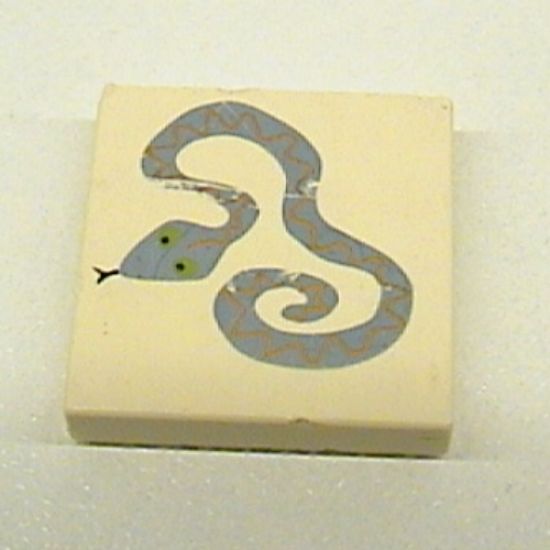 Tile 2 x 2 with Curled Snake Pattern