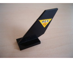 Tail Shuttle with Black 'R.E.S.' and Red 'Q' on Yellow Triangle with Black Border Pattern on Both Sides (Stickers) - Set 6462