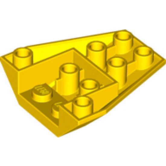 Wedge 4 x 4 Triple Inverted with Connections between 2 Studs