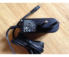 Electric Power Adapter / Transformer, 100V - 240V / 10V DC - Square Top