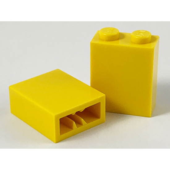 Brick 1 x 2 x 2 with Inside Axle Holder