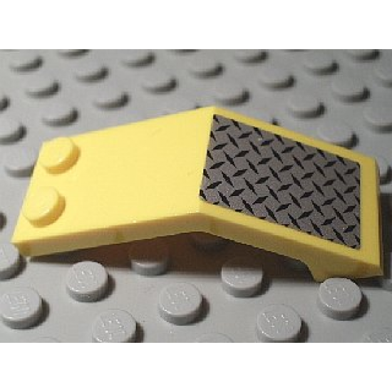 Windscreen 5 x 2 x 1 2/3 with Checkered Plate Mudguard Pattern (Sticker)