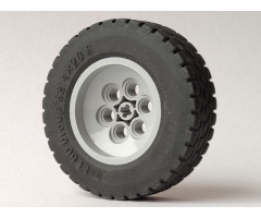 Wheel & Tire Assembly 62.4 x 20 with Short Axle Hub, with Black Tire 62.4 x 20 (86652 / 32019)