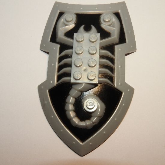 Large Figure Part Shield, 2 x 4 Brick Relief, Vladek Scorpion with Black and Silver Pattern