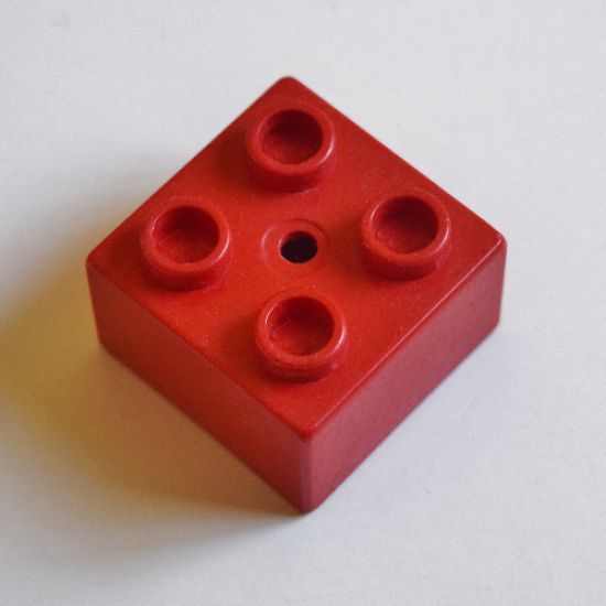 Duplo, Brick 2 x 2 with Small Center Hole (Pull Toy Knob)