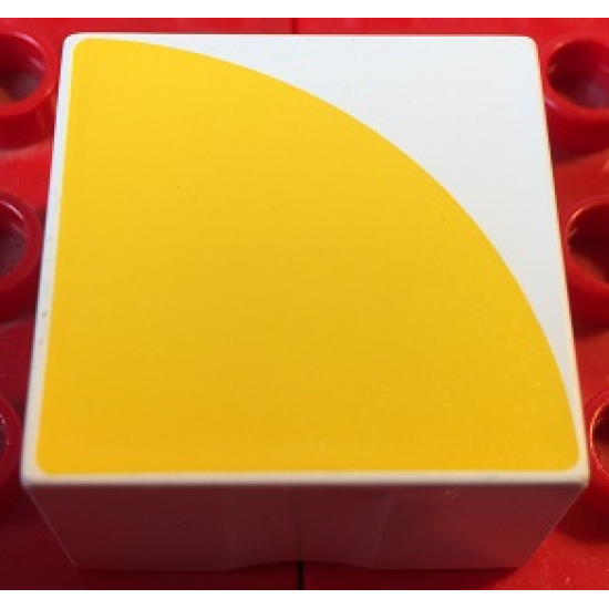 Duplo, Tile 2 x 2 x 1 with Shape Yellow Quarter Circle Pattern