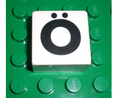 Duplo, Tile 2 x 2 x 1 with Black Capital Letter O with Diaeresis (Ö) Pattern