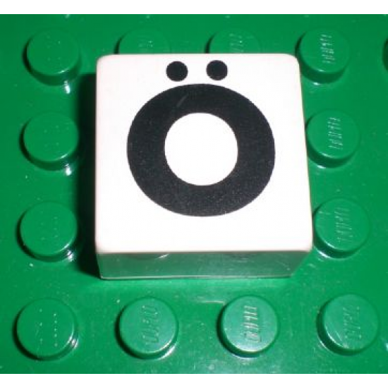 Duplo, Tile 2 x 2 x 1 with Black Capital Letter O with Diaeresis (Ö) Pattern