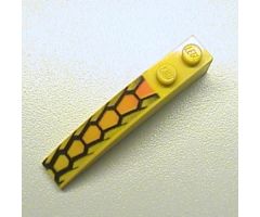 Slope, Curved 6 x 1 with Repeating Hexagonal Scale Pattern