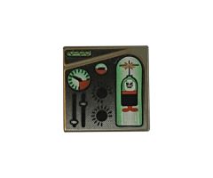 Tile 2 x 2 with Green and Red Ogel Orb and Gauges Pattern