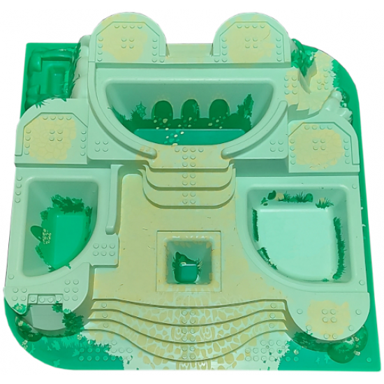Baseplate, Raised Belville Castle with Yellow Cobblestone and Green Ivy Pattern