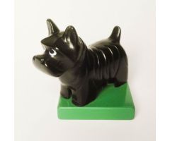 Duplo, Animal Dog Scottish Terrier (Scottie) on Green Base