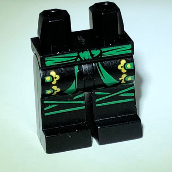 Hips and Legs with Dark Green Sash, Gold Buckles and Dark Green Knee Wrapping Pattern