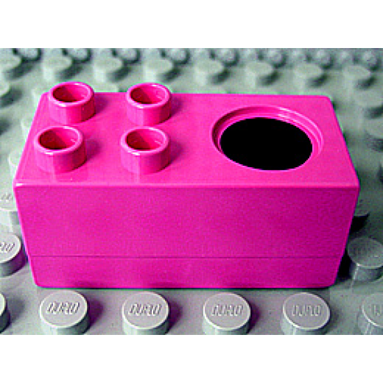 Duplo, Furniture Stove 2 x 4 x 2 1/2 with 4 Studs and Black Burner Pattern