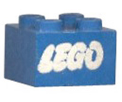 Brick 2 x 2 with Lego Logo Open O Style White without Black Outline Pattern (Samsonite)