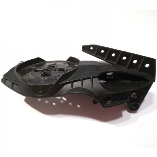 Bionicle Visorak Head with 7 Pin Holes and Axle Hole (Oohnorak)
