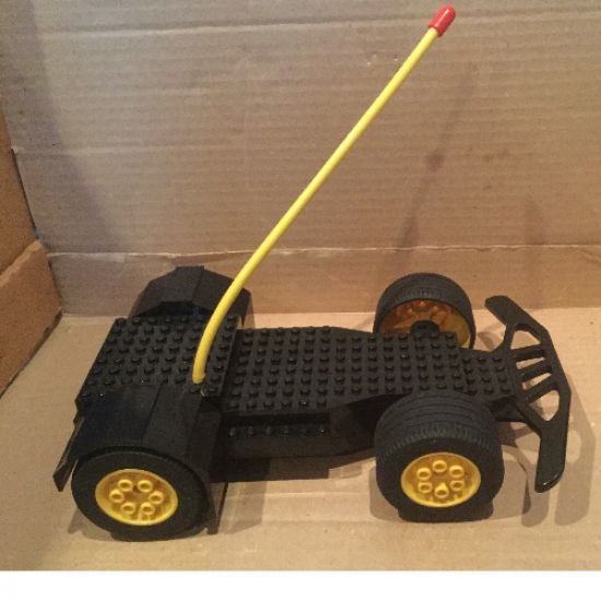 Electric RC Car Base (Sets 5599 / 5600)