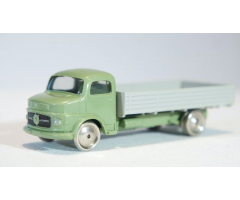 HO 1:87 Vehicles Scale Mercedes Open Bed Truck, Gray Flatbed