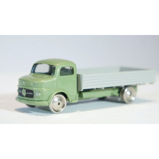 HO 1:87 Vehicles Scale Mercedes Open Bed Truck, Gray Flatbed