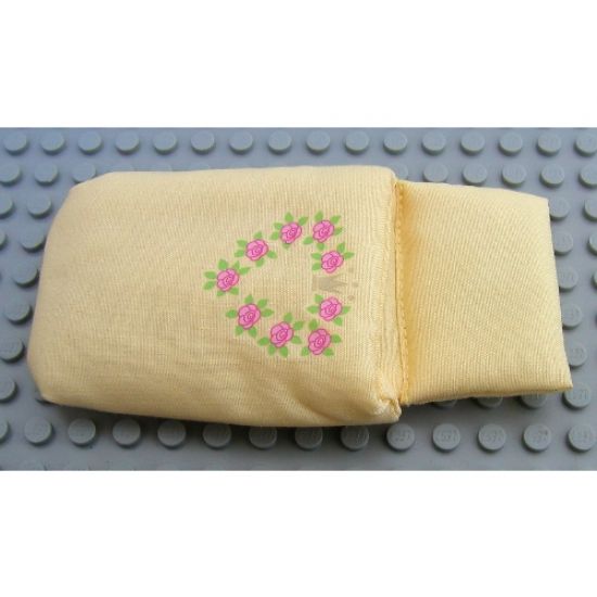 Belville Cloth Pouch, Child with Heart Wreath, Roses and Crown Pattern