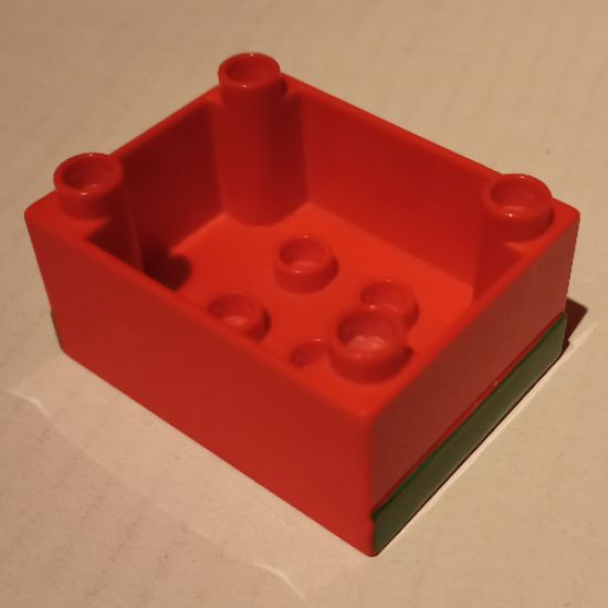 Duplo, Train Locomotive Cabin Base