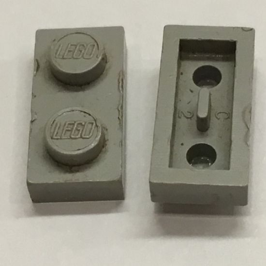 Plate 1 x 2 with Bottom Pin