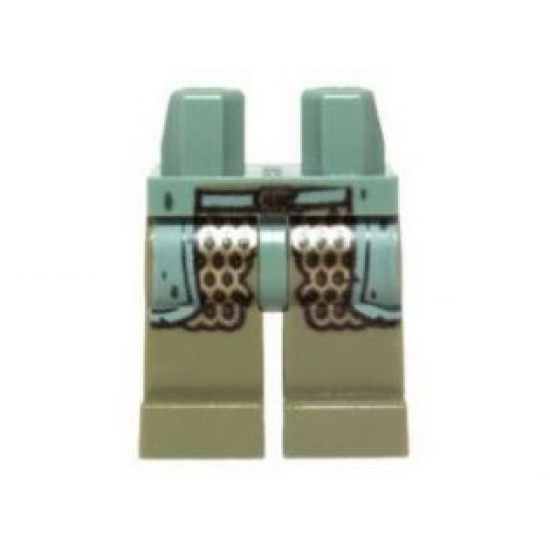 Hips and Olive Green Legs with Sand Green Robe and Gold Chain Mail Pattern