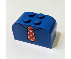 Slope, Curved 4 x 2 x 2 Double with Four Studs with Tie Red Pattern
