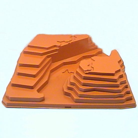 Baseplate, Raised 32 x 42 Canyon Stepped No Studs