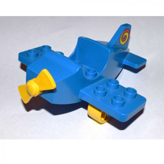 Duplo, Aircraft Airplane Small Wings on Bottom with Red Wheels and Red Propeller